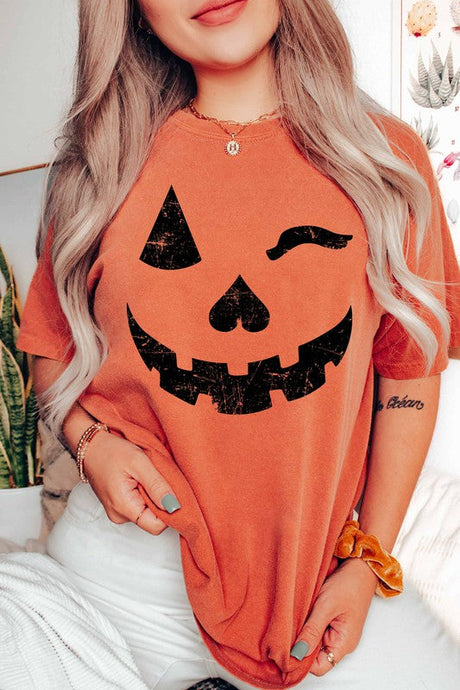 Pumpkin Wink Tee-Rust