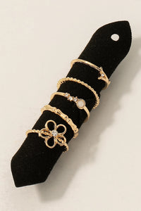 Flower Dainty Ring Set