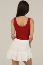 Beth Skort