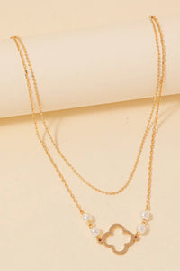 Pearl and Clover Necklace