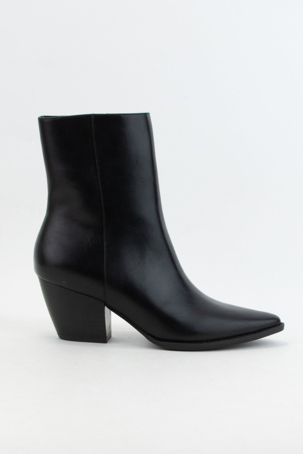 Arisa Bootie-Black