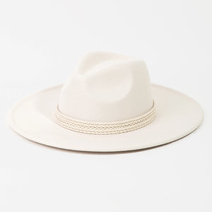 Mandy Hat-Ivory