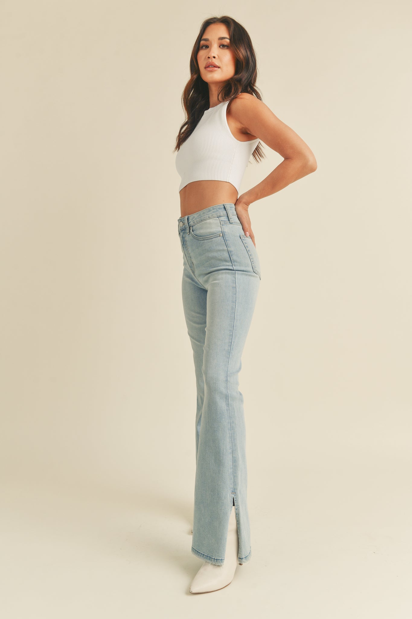 Pia Flared Jeans – A Touch of Jane