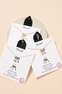Present Necklace