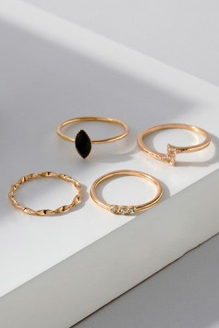 Mya Ring Set