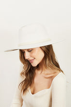Jaclyn Hat-Ivory