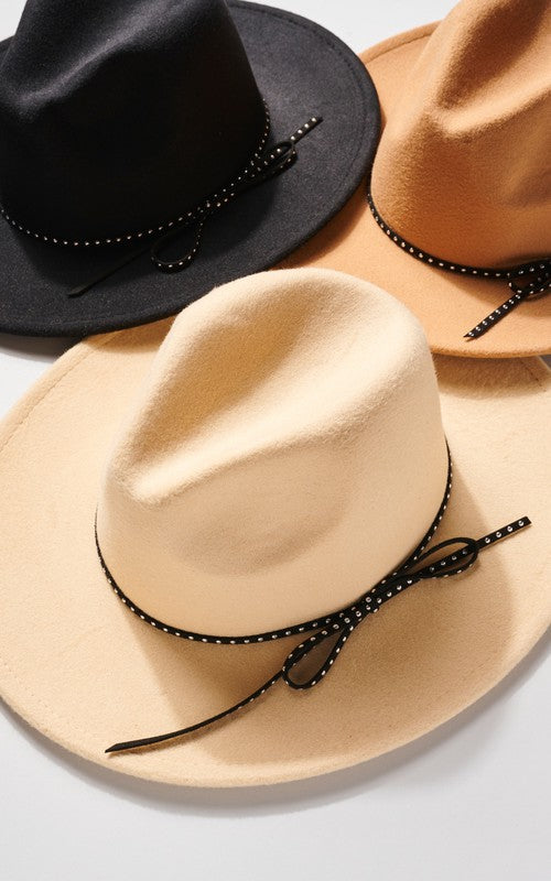 FINAL SALE Bow String Hat
