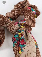 FINAL SALE Sienna Scrunchie