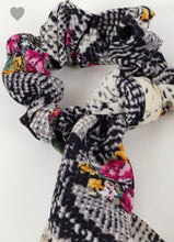 FINAL SALE Sienna Scrunchie