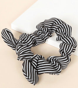 FINAL SALE Ava Scrunchie